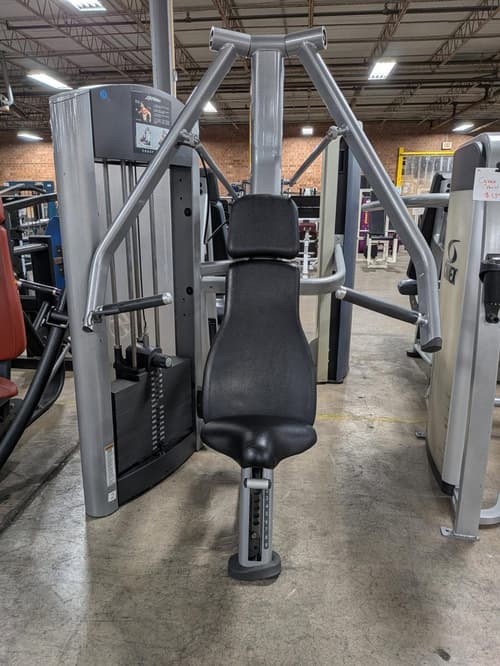 Life Fitness Chest Press Machine – very good chest press machines for sale