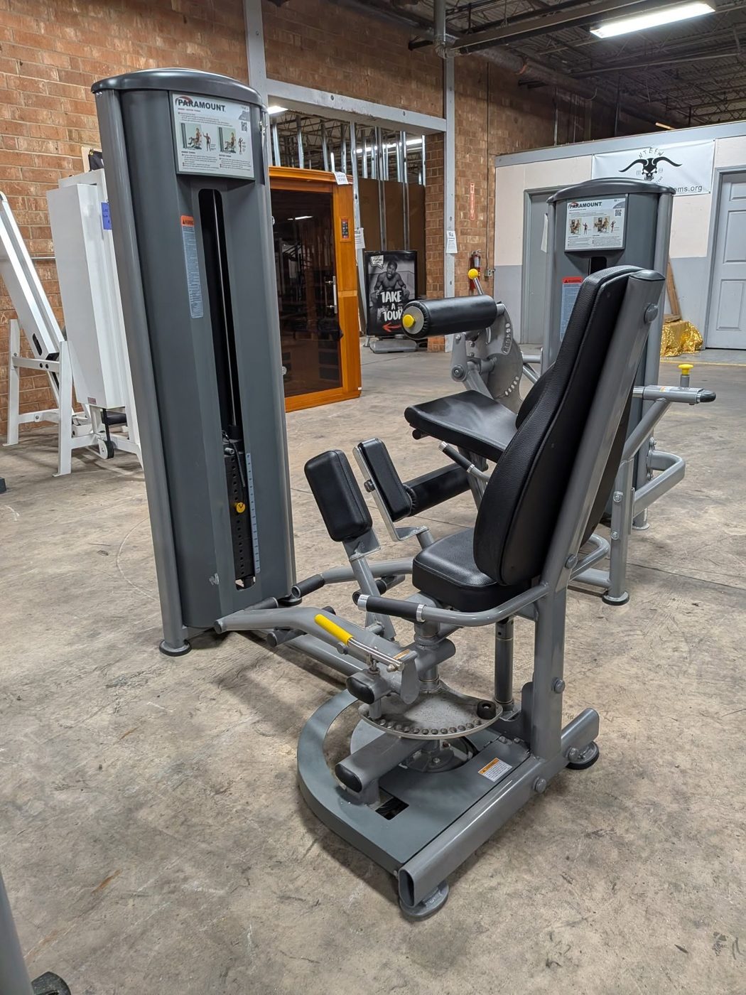 Paramount Inner / Outer Thigh Combo Machine – very good weight machines for sale