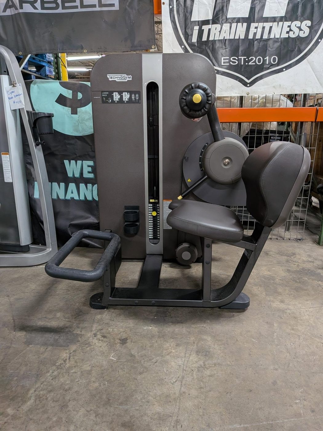 Technogym Lower Back Machine – very good benches for sale