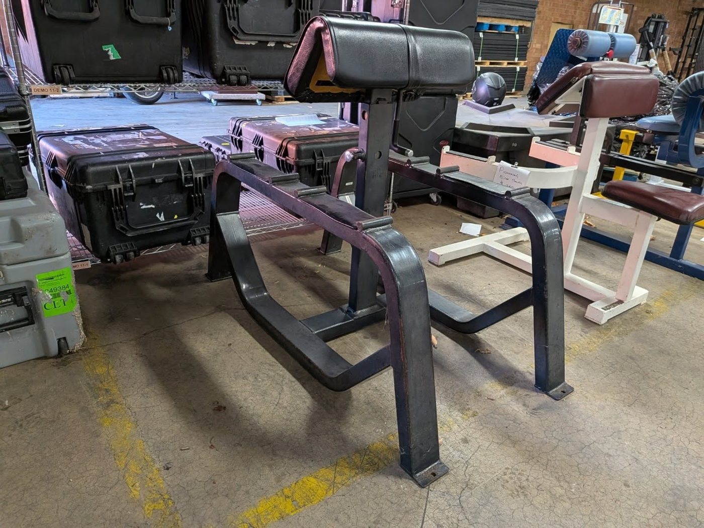 Icarian Preacher / Spider Curl Bench – very good weight machines for sale