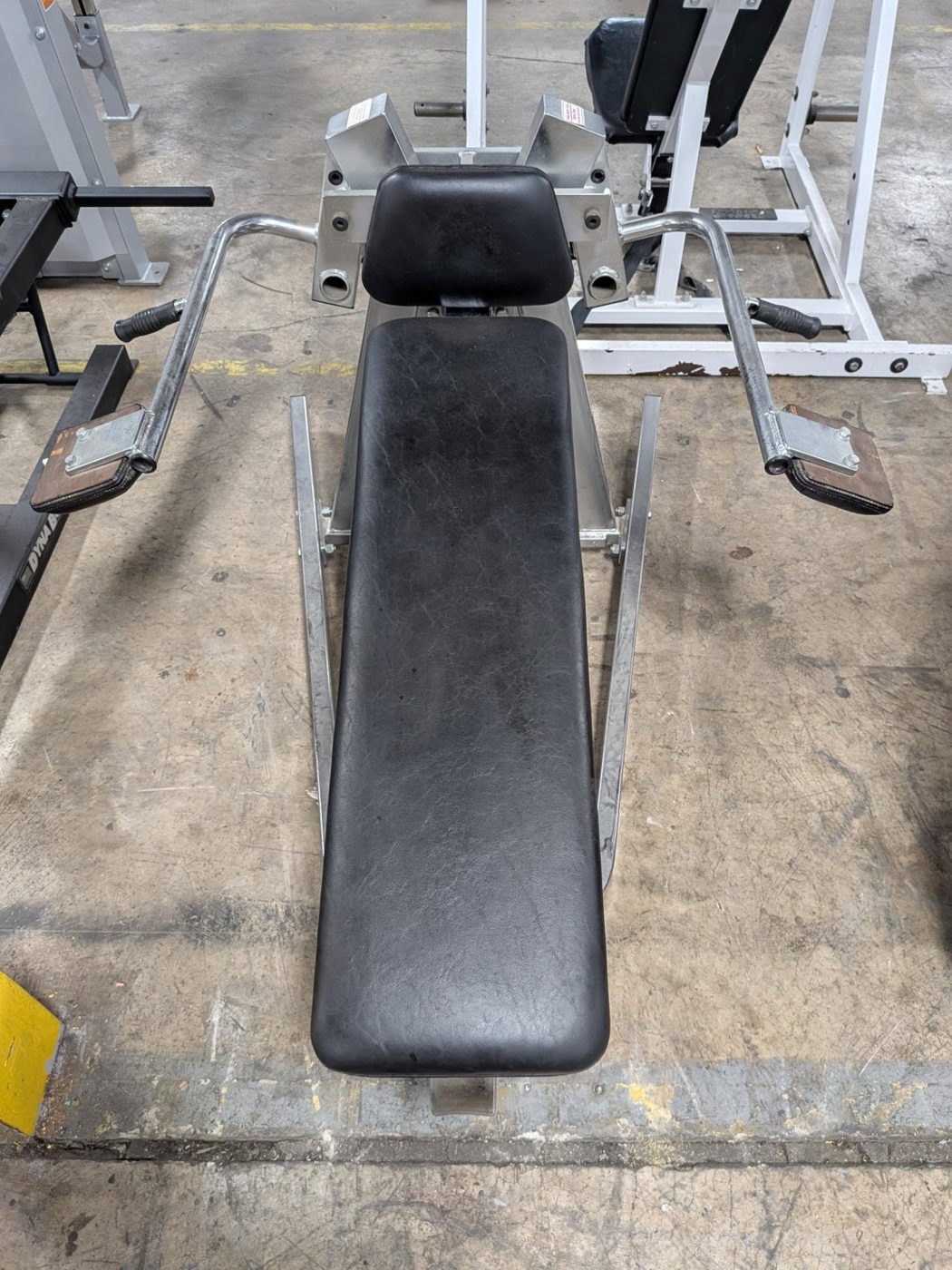Nautilus 10 Degree Chest Machine – very good chest press machines for sale