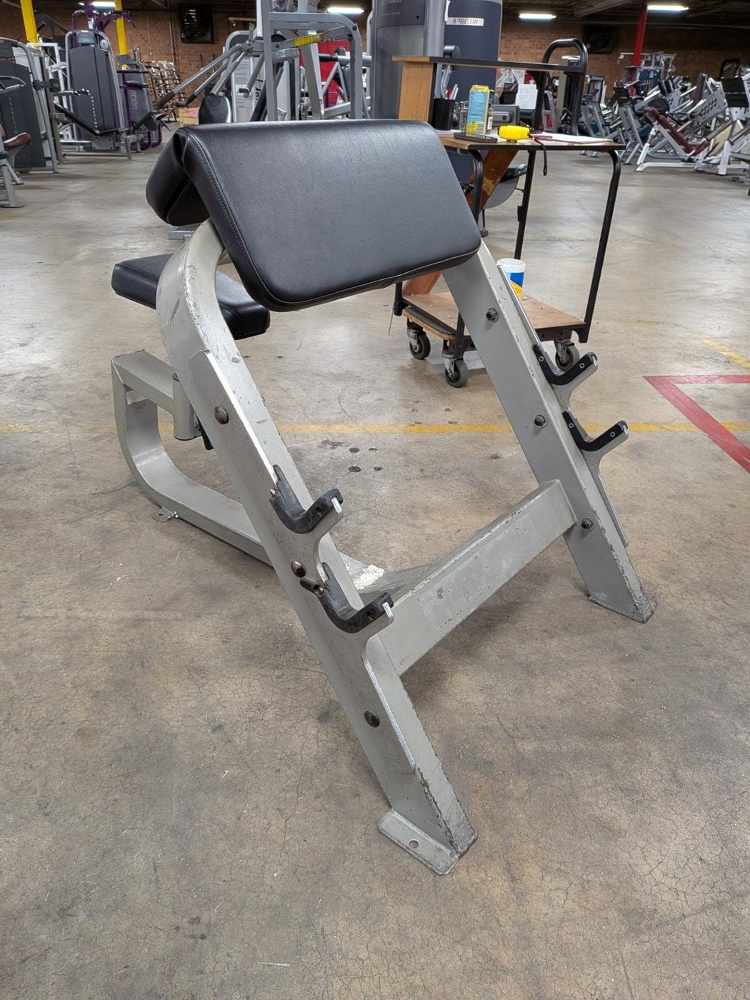 Precor Preacher Curl Bench – very good weight machines for sale