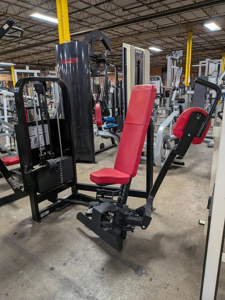 Cybex Fly Machine (Black Frame) – very good weight machines for sale