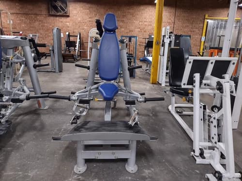 Hoist Roc It Hack Squat – very good leg press machines for sale