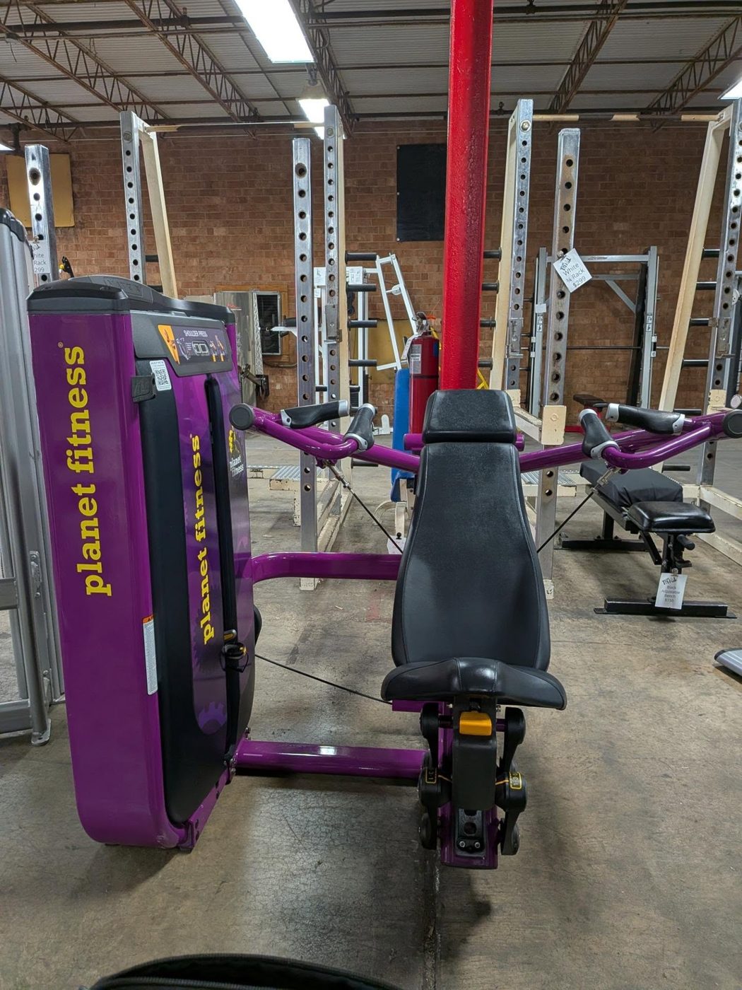 Matrix Shoulder Press Machine – very good shoulder press machines for sale